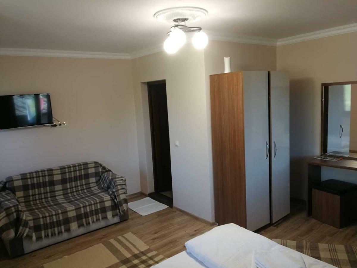 Слънчевата Къща Hotel Kovacevica Exterior photo